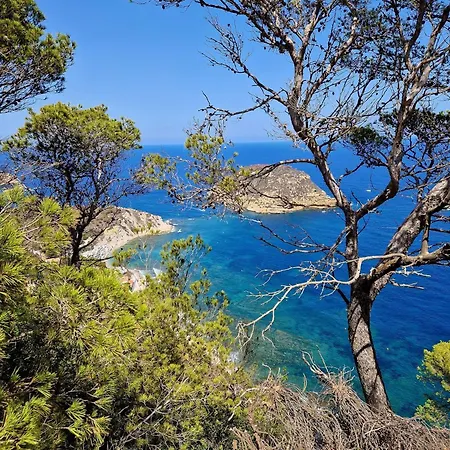 La Isla Imare Апартаменты *